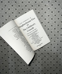 SLAUGHTERHOUSE 5 by Kurt Vonnegut