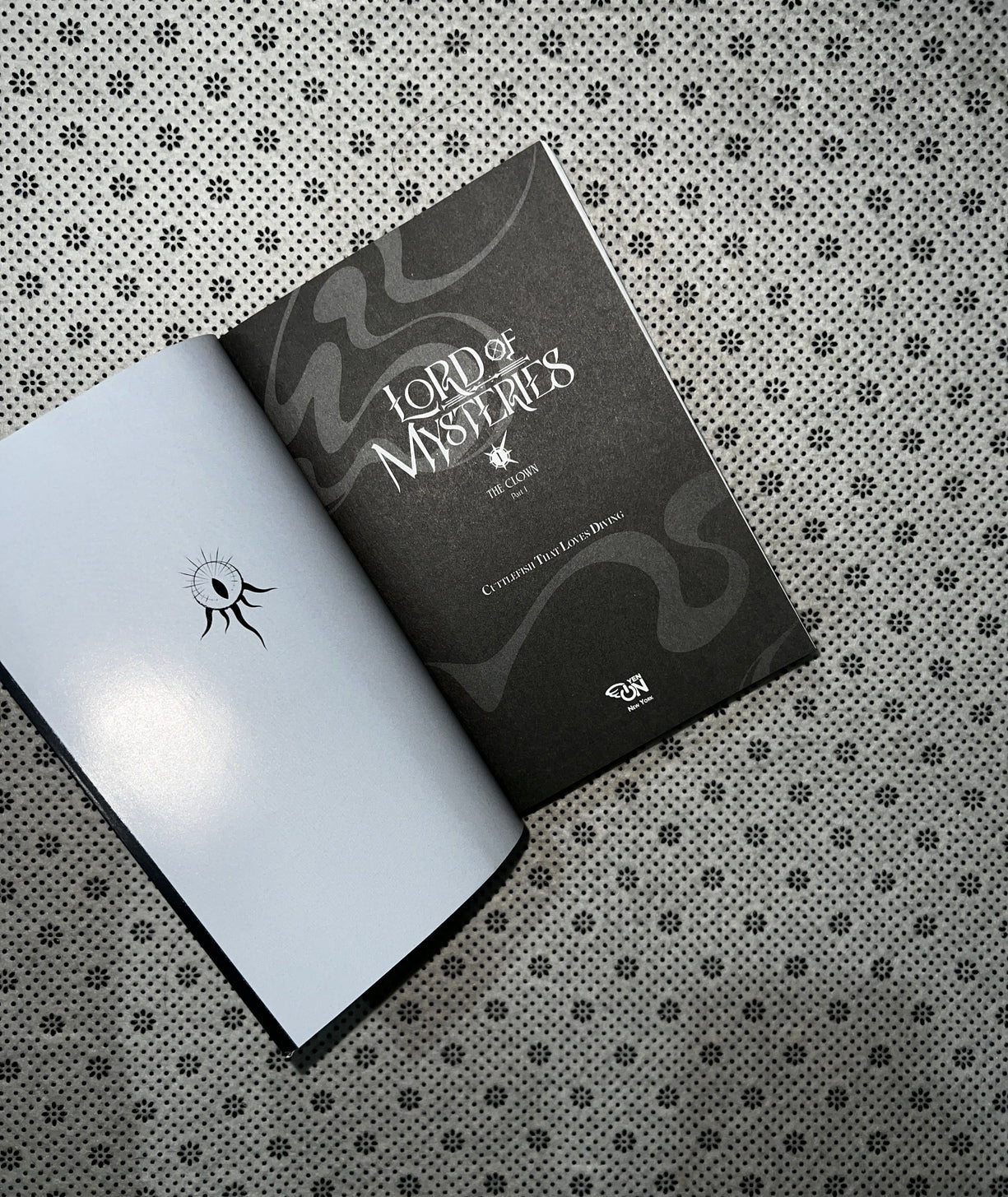  LORD of MYSTERIES: (Volume 1) The Clown (Part I) by Cuttlefish That Loves Diving
