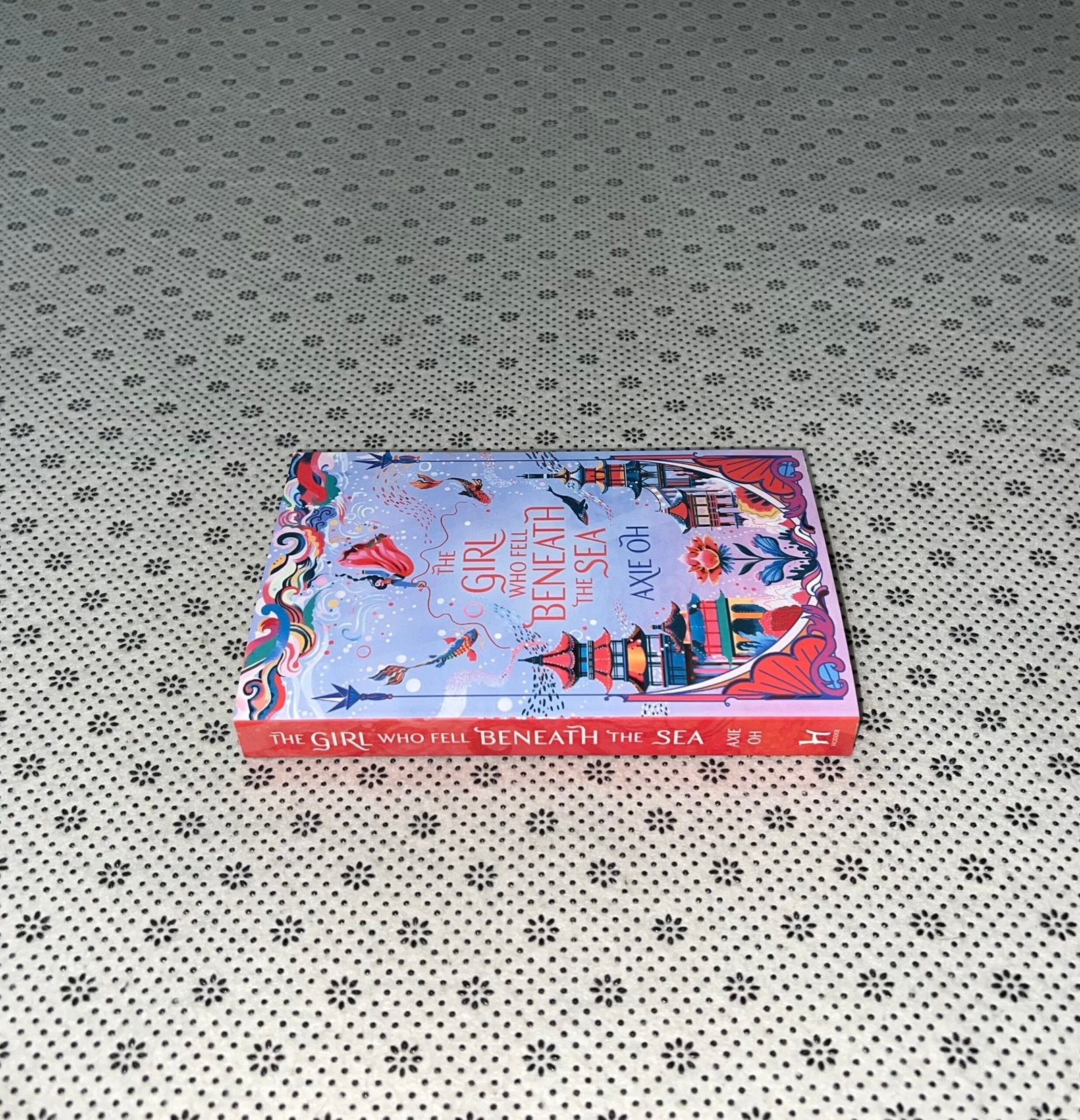 the girl who fell beneath the sea bestseller by axie oh