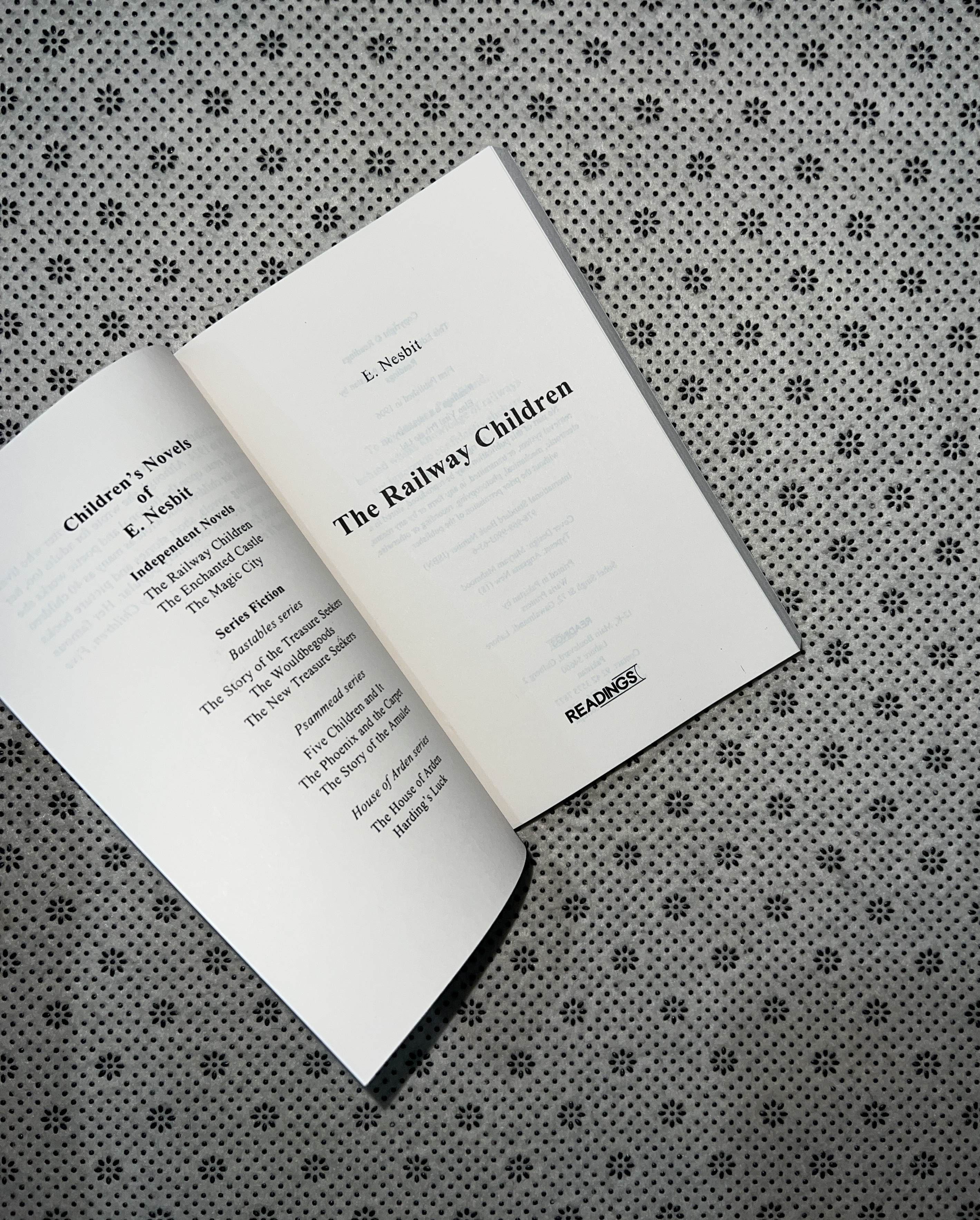 THE RAILWAY CHILDREN by Edith Nesbit