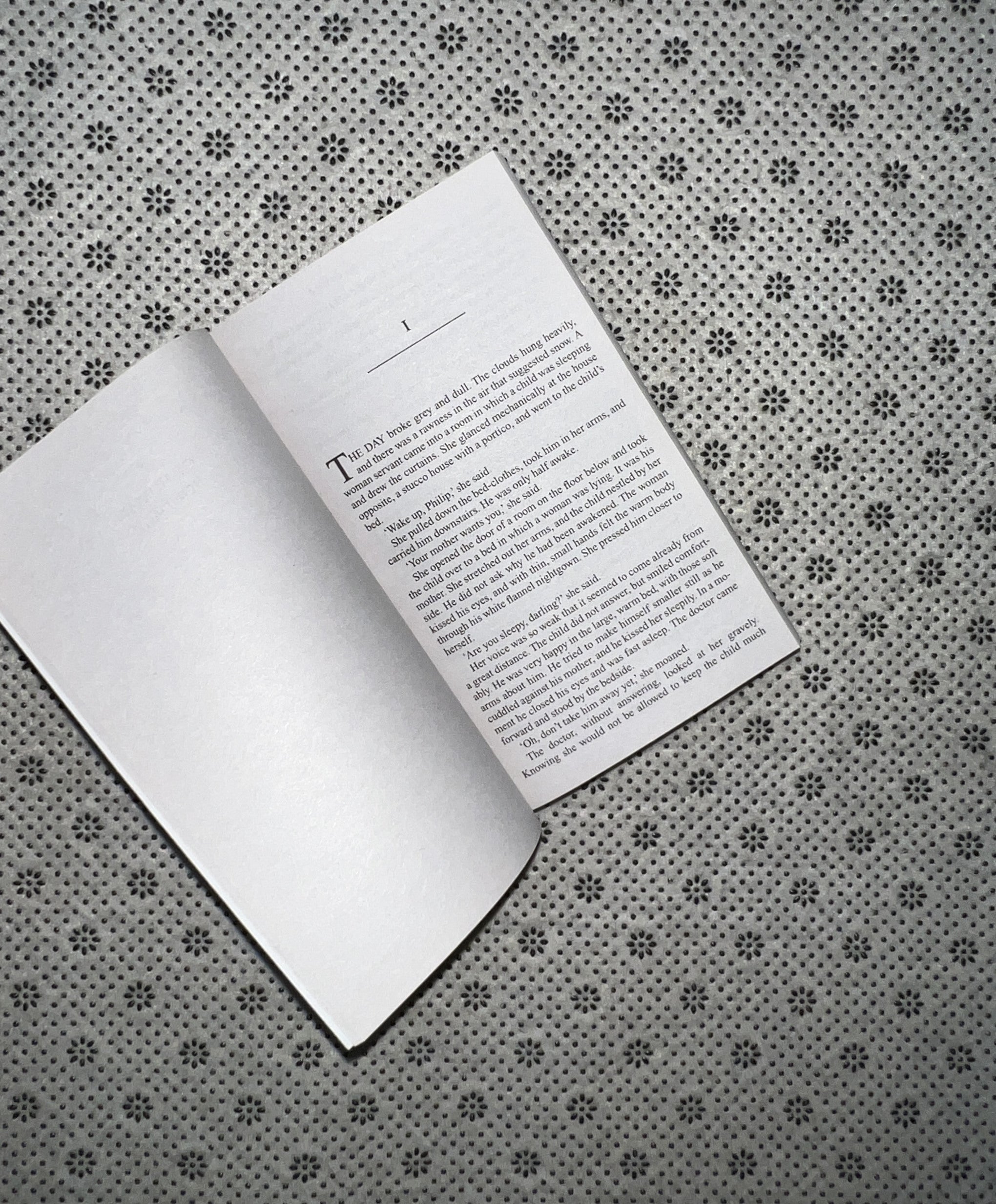 OF HUMAN BONDAGE (Translation) by W. Somerset Maugham