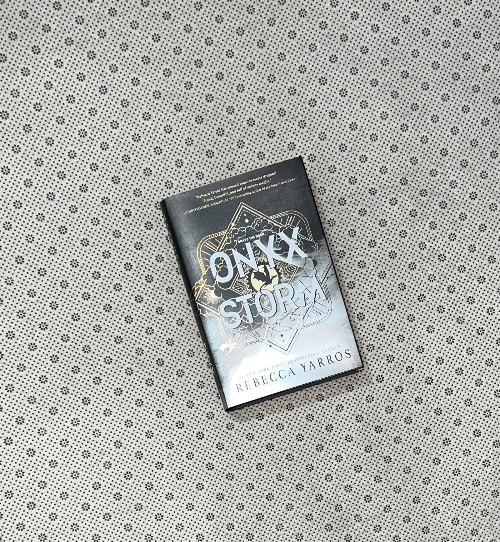 onyx storm the empyrean series book 3 deluxe limited edition by rebecca yarros