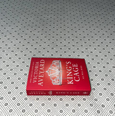 kings cage red queen series book 3 by victoria aveyard 1