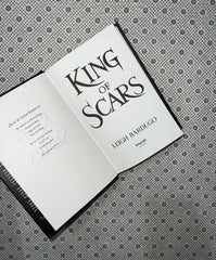 king of scars foiled cover edition king of scars duology series book 1 by leigh bardugo