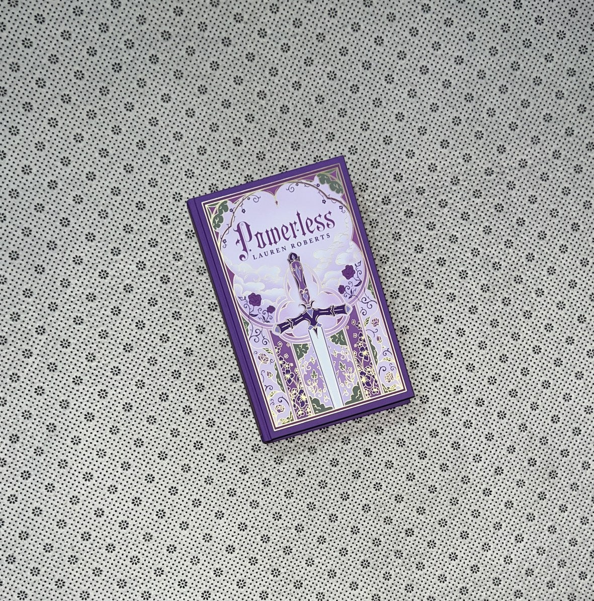 POWERLESS: The Powerless Trilogy (Book 1) (Ultra Deluxe Edition) by Lauren Roberts