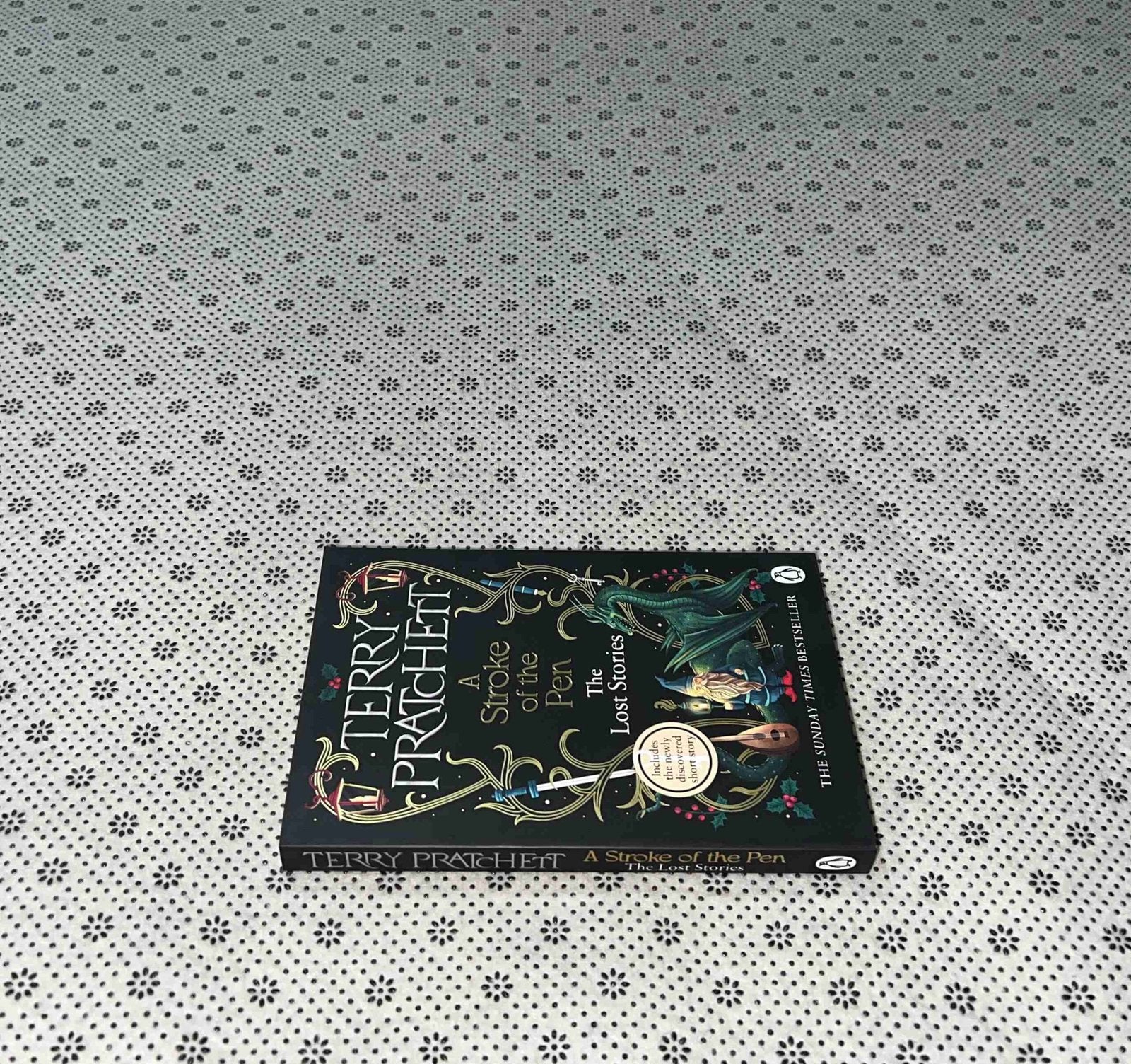 a stroke of the pen the lost stories by terry pratchett
