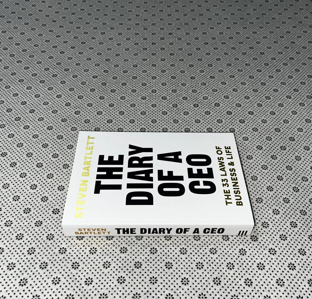 the diary of a ceo the 33 laws of business and life by steven bartlett