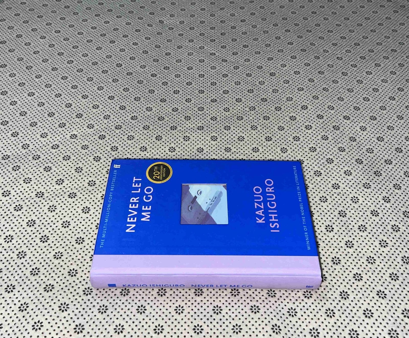 never let me go twentieth anniversary edition by kazuo ishiguro