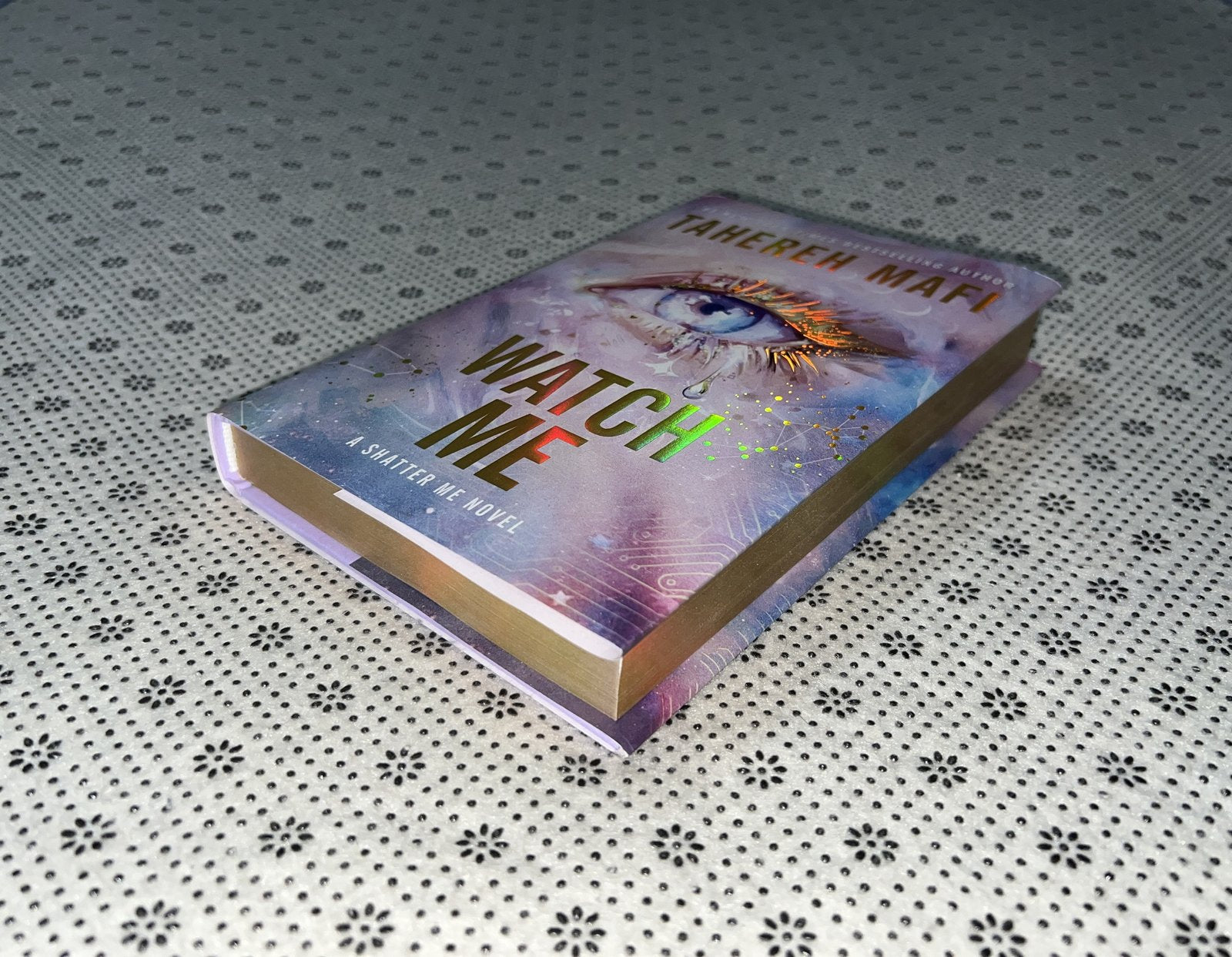 watch me shatter me the new republic book 1 special exclusive edition by tahereh mafi