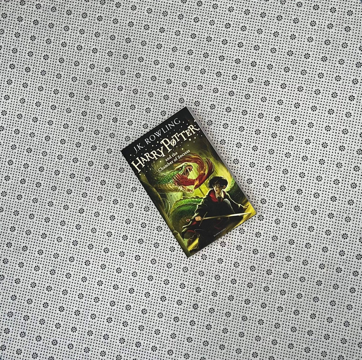 harry potter and the chamber of secrets harry potter series book 2 by j k rowling