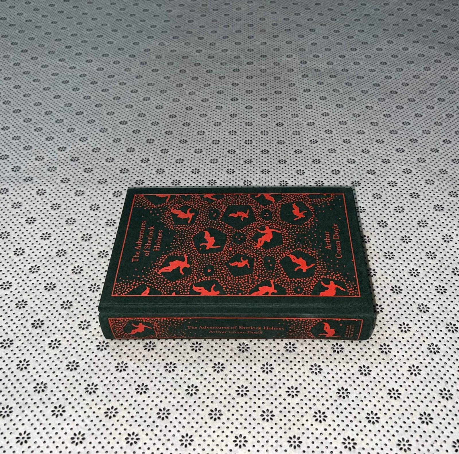 the adventures of sherlock holmes and the memoirs of sherlock holmes penguin clothbound classics by arthur conan doyle