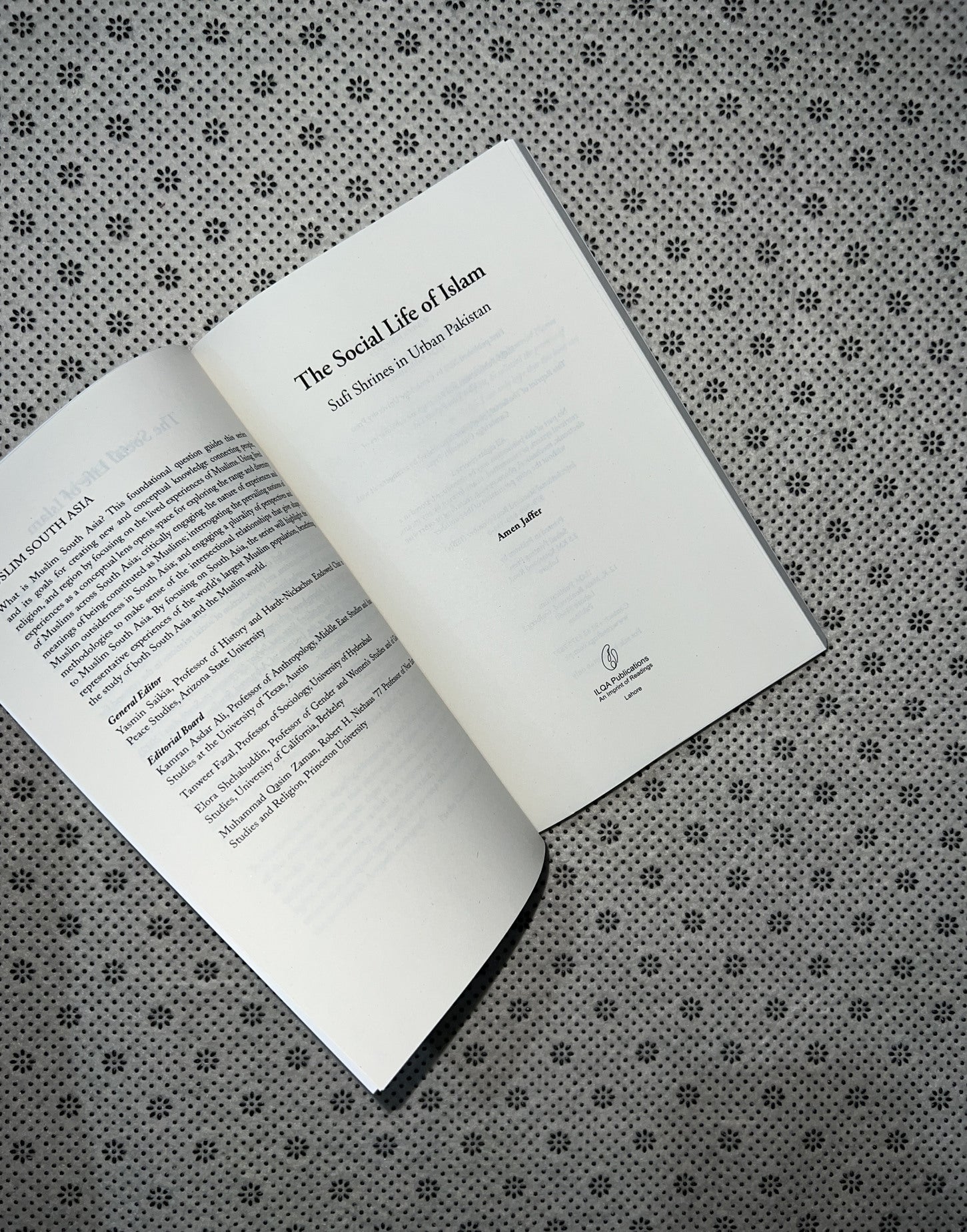 THE SOCIAL LIFE OF ISLAM: SUFI SHRINES IN URBAN PAKISTAN by Amen Jaffer