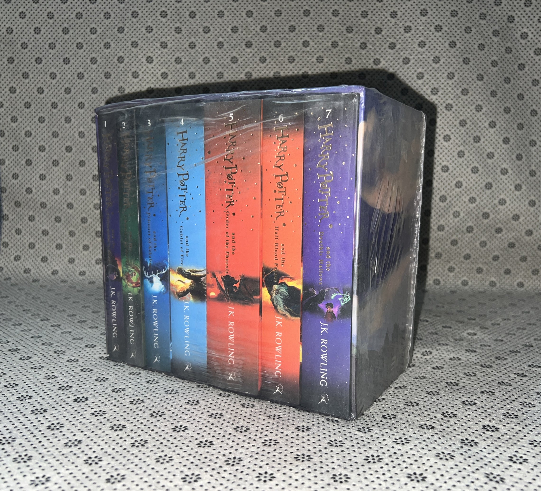 HARRY POTTER THE COMPLETE COLLECTION (7 Books Box Set) by J.K. Rowling