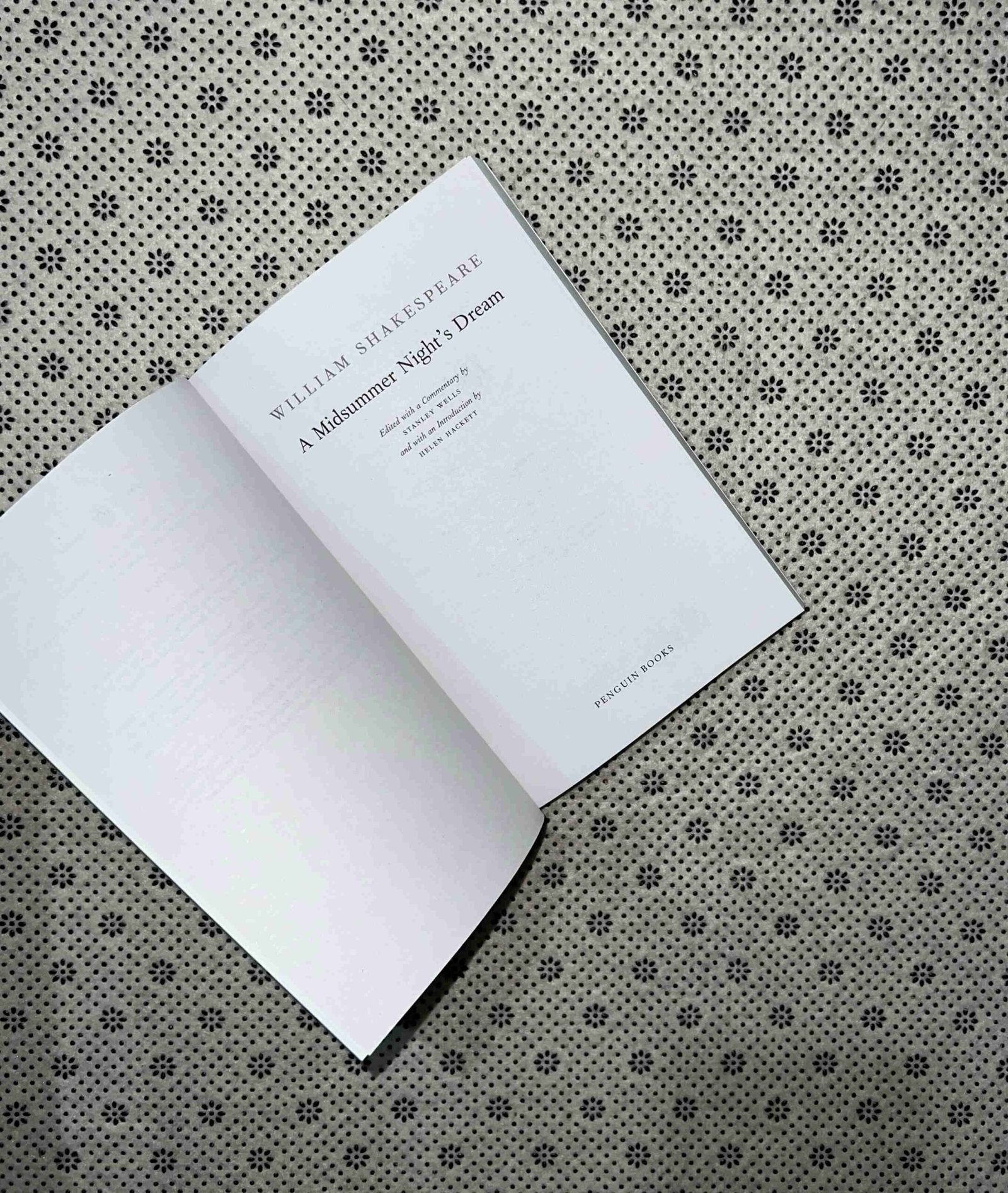 a midsummer nights dream penguins classics by william shakespeare