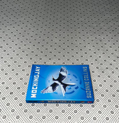 mockingjay the hunger games series book 3 by suzanne collins 1