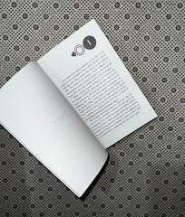mockingjay the hunger games series book 3 by suzanne collins 1