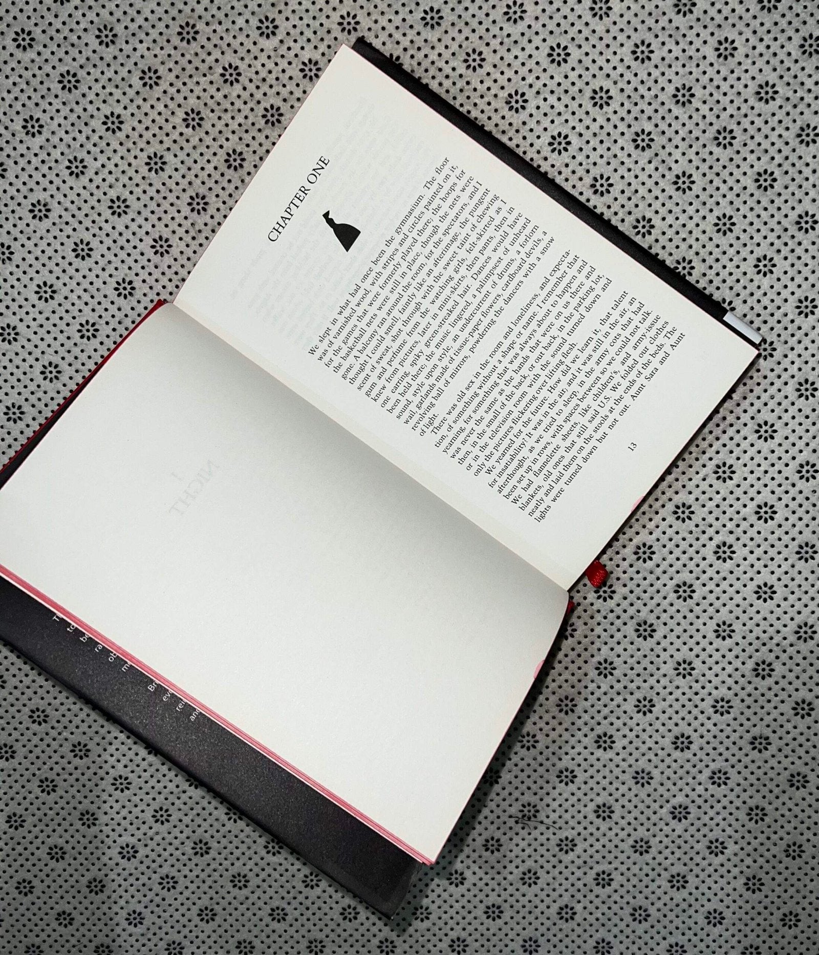 the handmaids tale coloured edges by margaret atwood