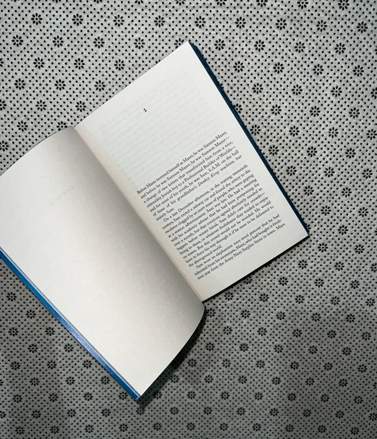 tomorrow and tomorrow and tomorrow coloured edges by gabrielle zevin