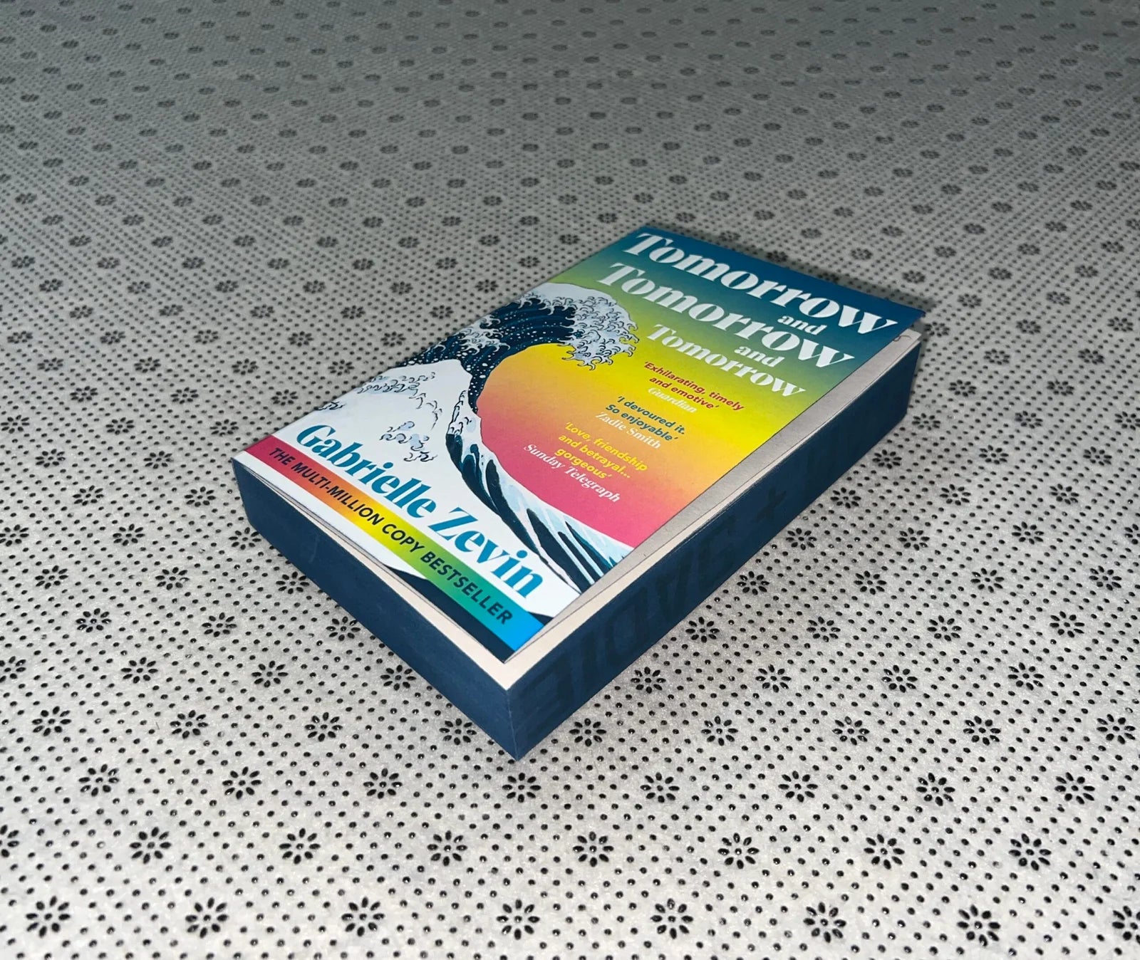 tomorrow and tomorrow and tomorrow coloured edges by gabrielle zevin