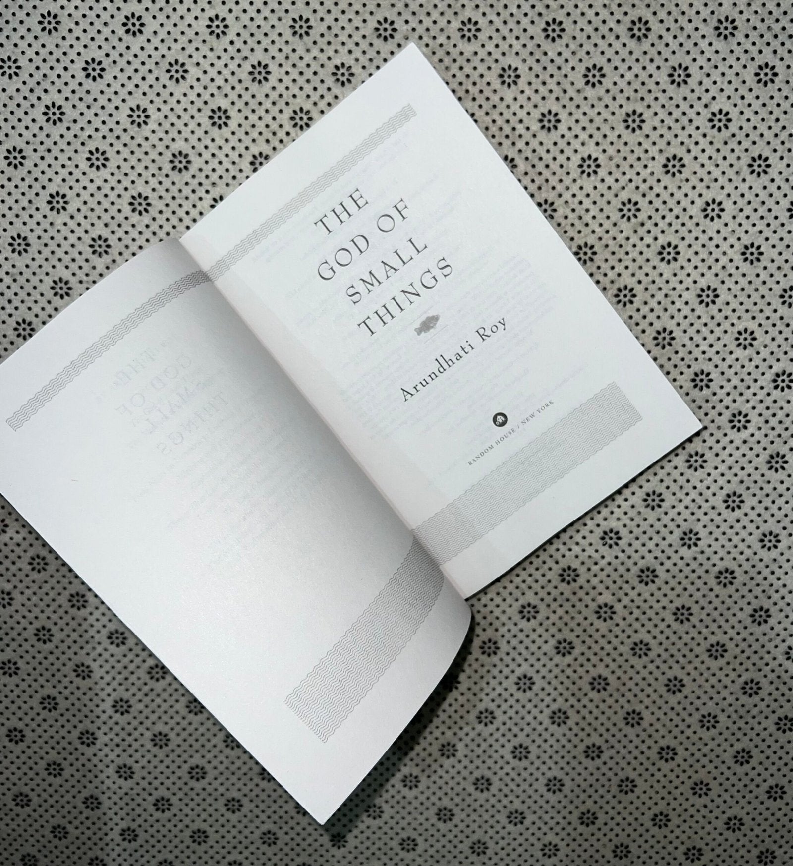 the god of small things by arundhati roy