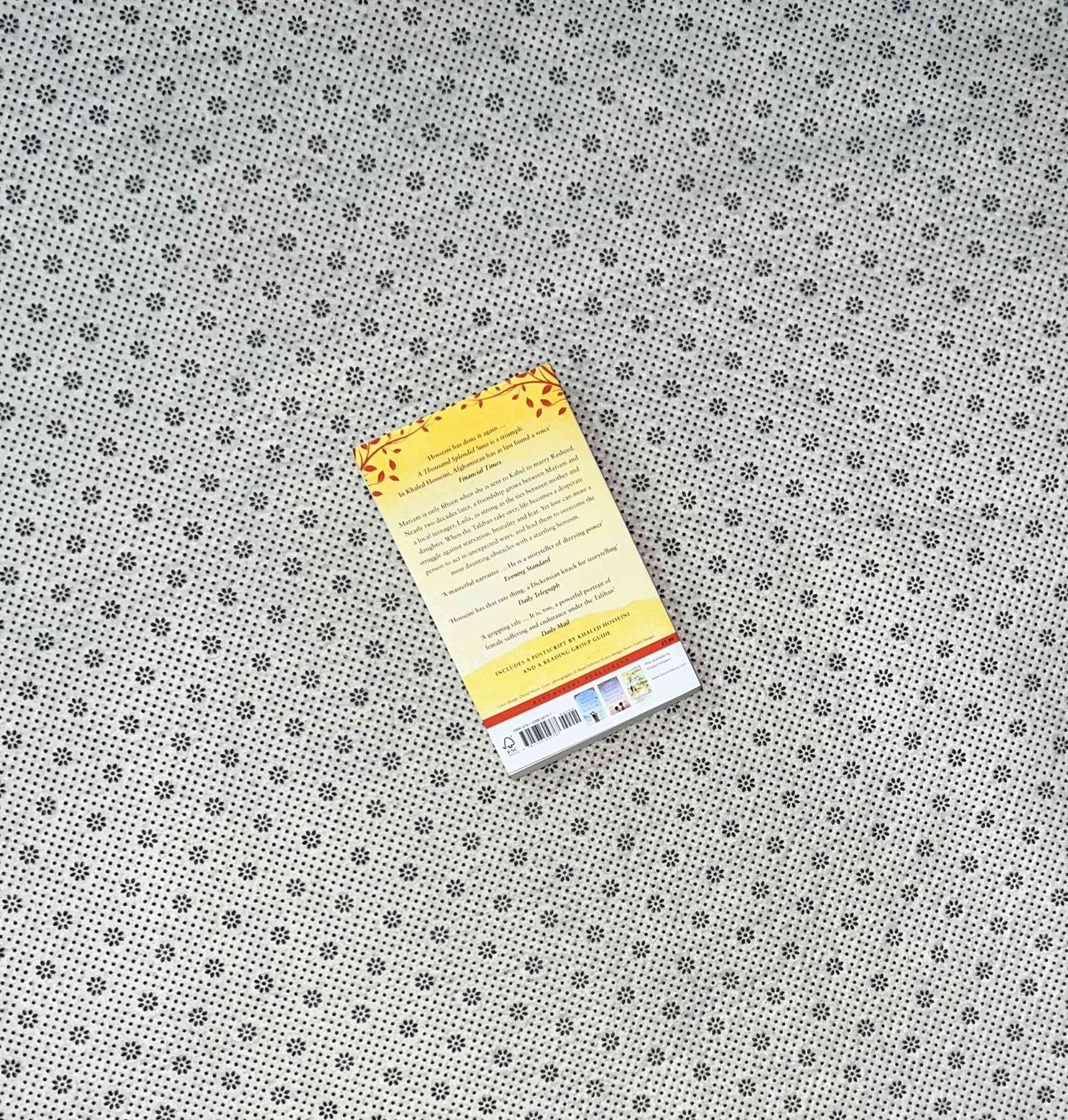 a thousand splendid suns pocket sized by khaled hosseini