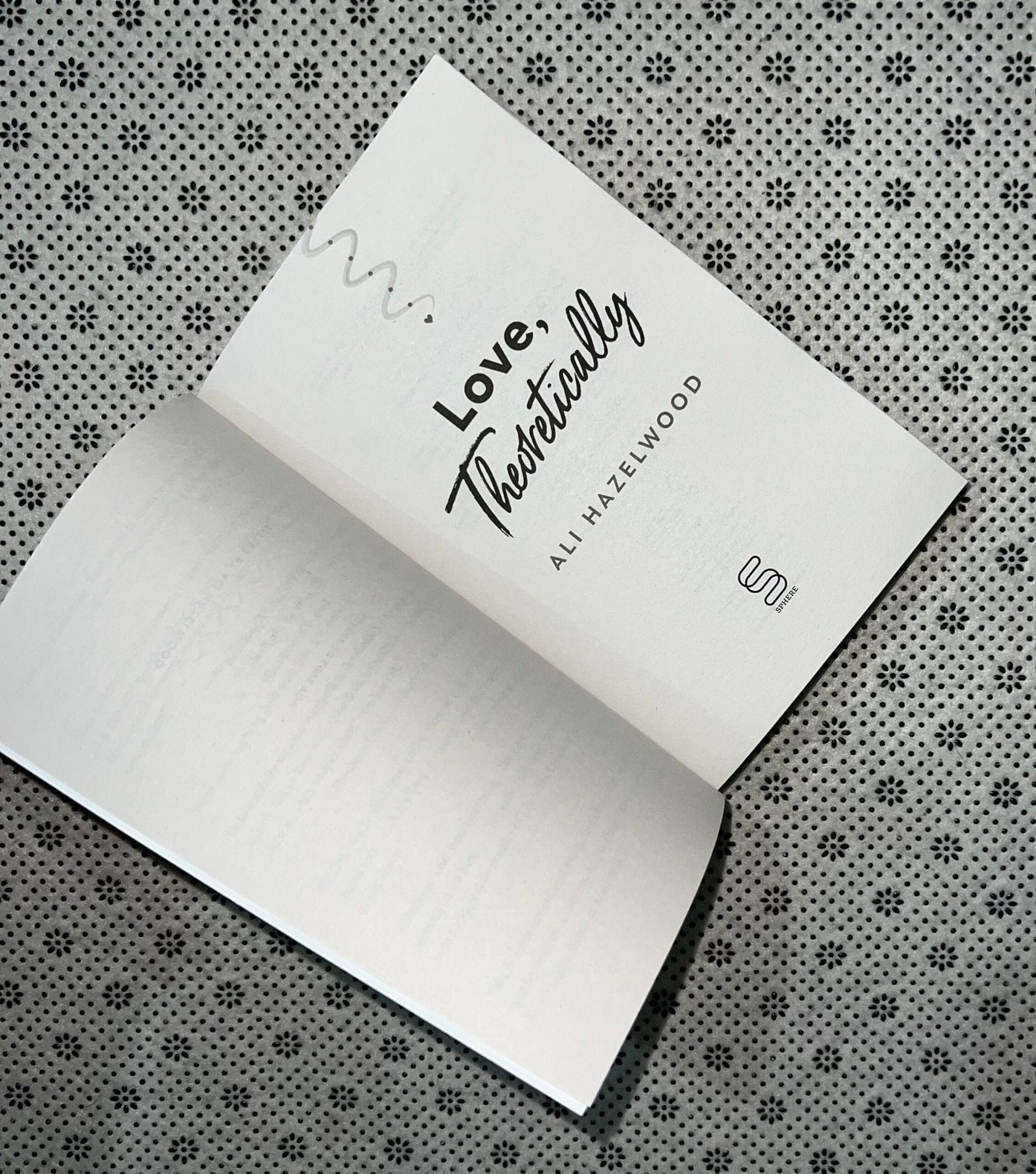 love theoretically by ali hazelwood