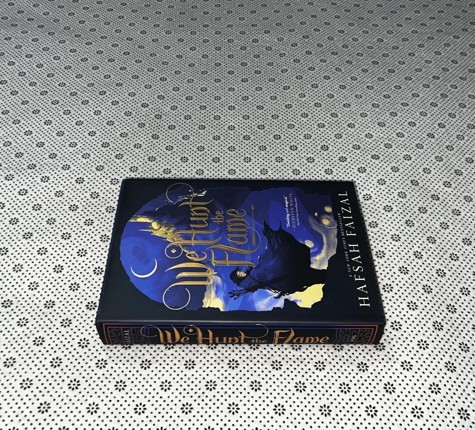 we hunt the flame sands of arawiya series book 1 by hafsah faizal 1