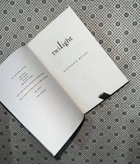 twilight by stephenie meyer