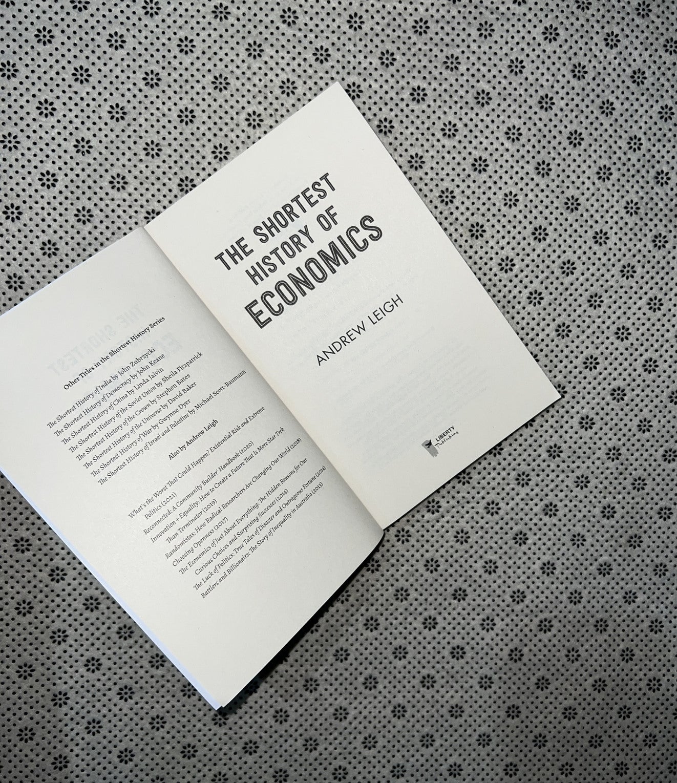  THE SHORTEST HISTORY OF ECONOMICS by Andrew Leigh