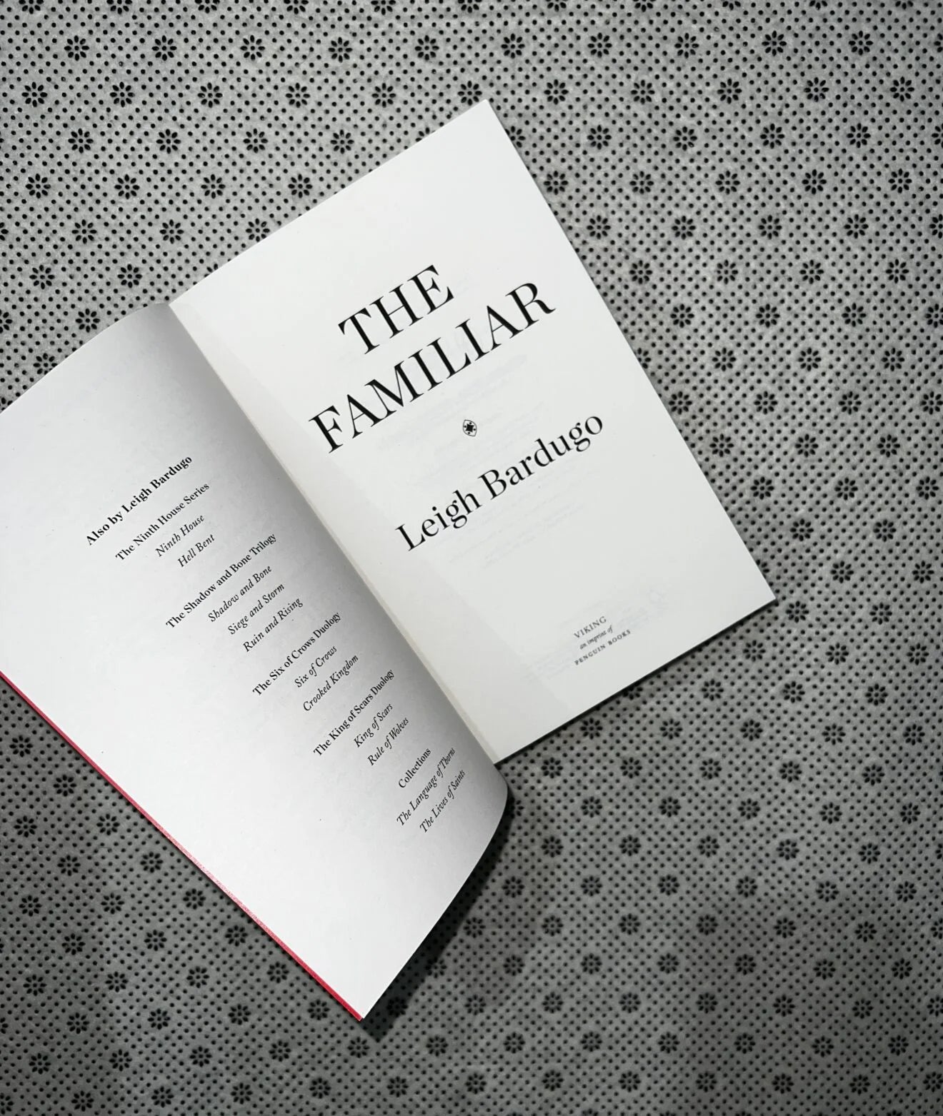 the familiar by leigh bardugo 1
