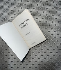 WUTHERING HEIGHTS (Collins Classics) By Emily Bronte