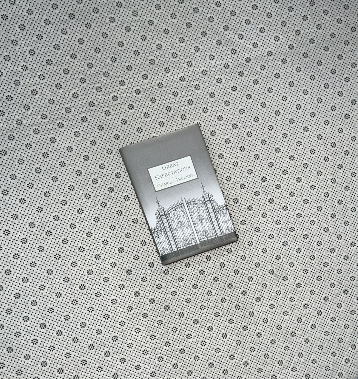 GREAT EXPECTATIONS by Charles Dickens