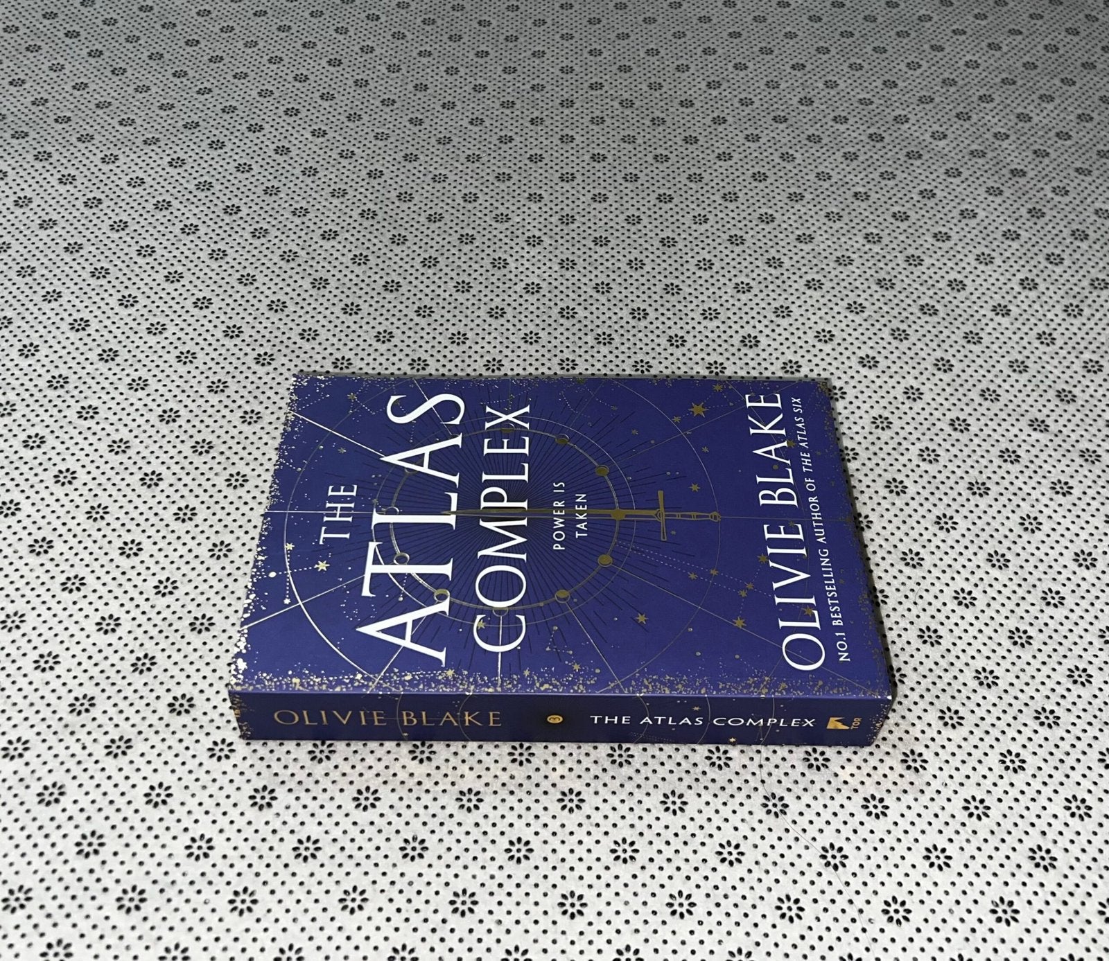 the atlas complex the atlas six series book 3 by olivie blake