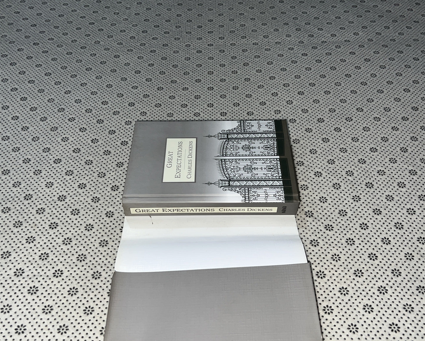 GREAT EXPECTATIONS by Charles Dickens