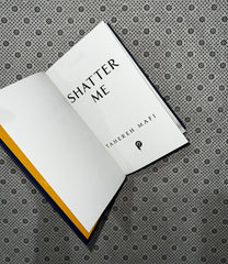 shatter me shatter me series book 1 collectors edition by tahereh mafi