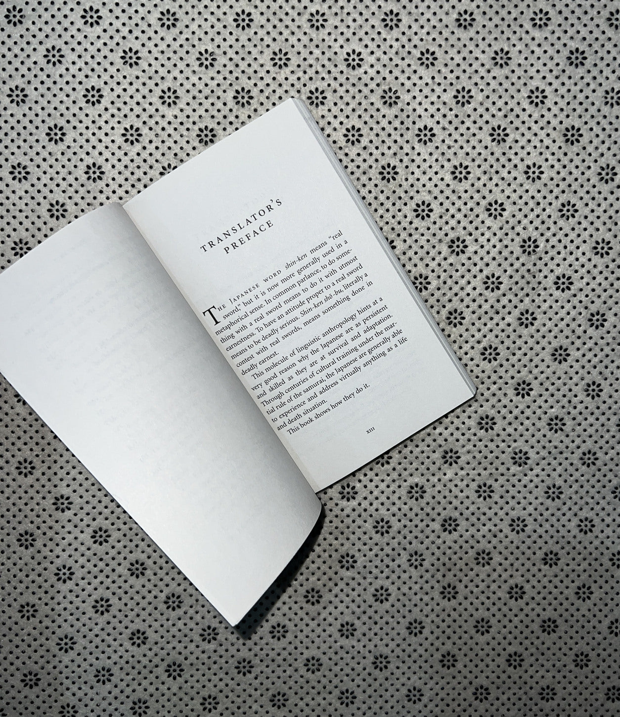 THE BOOK OF FIVE RINGS by Miyamoto Musashi 