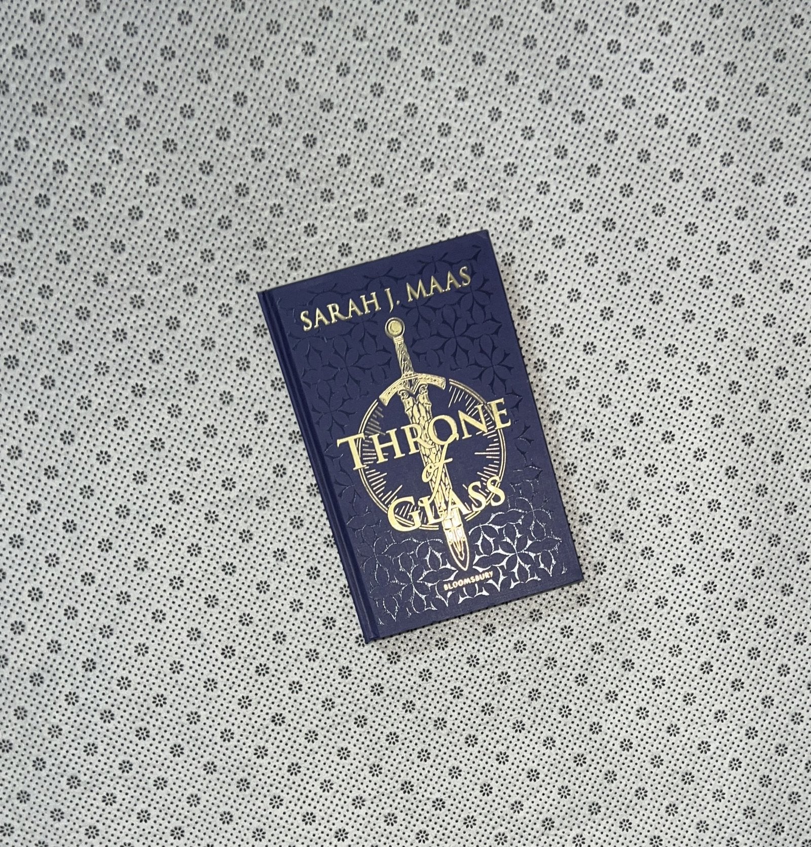 throne of glass throne of glass series book 1 collectors edition by sarah j maas