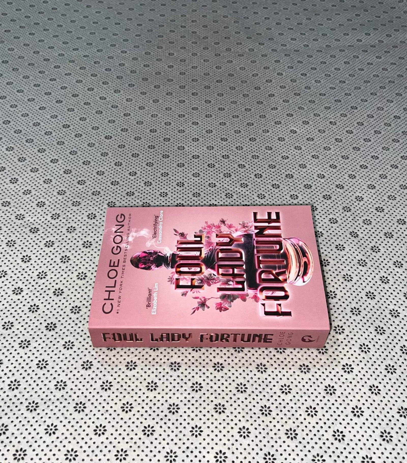 foul lady fortune foul lady fortune series book 1 new york times bestseller by chloe gong