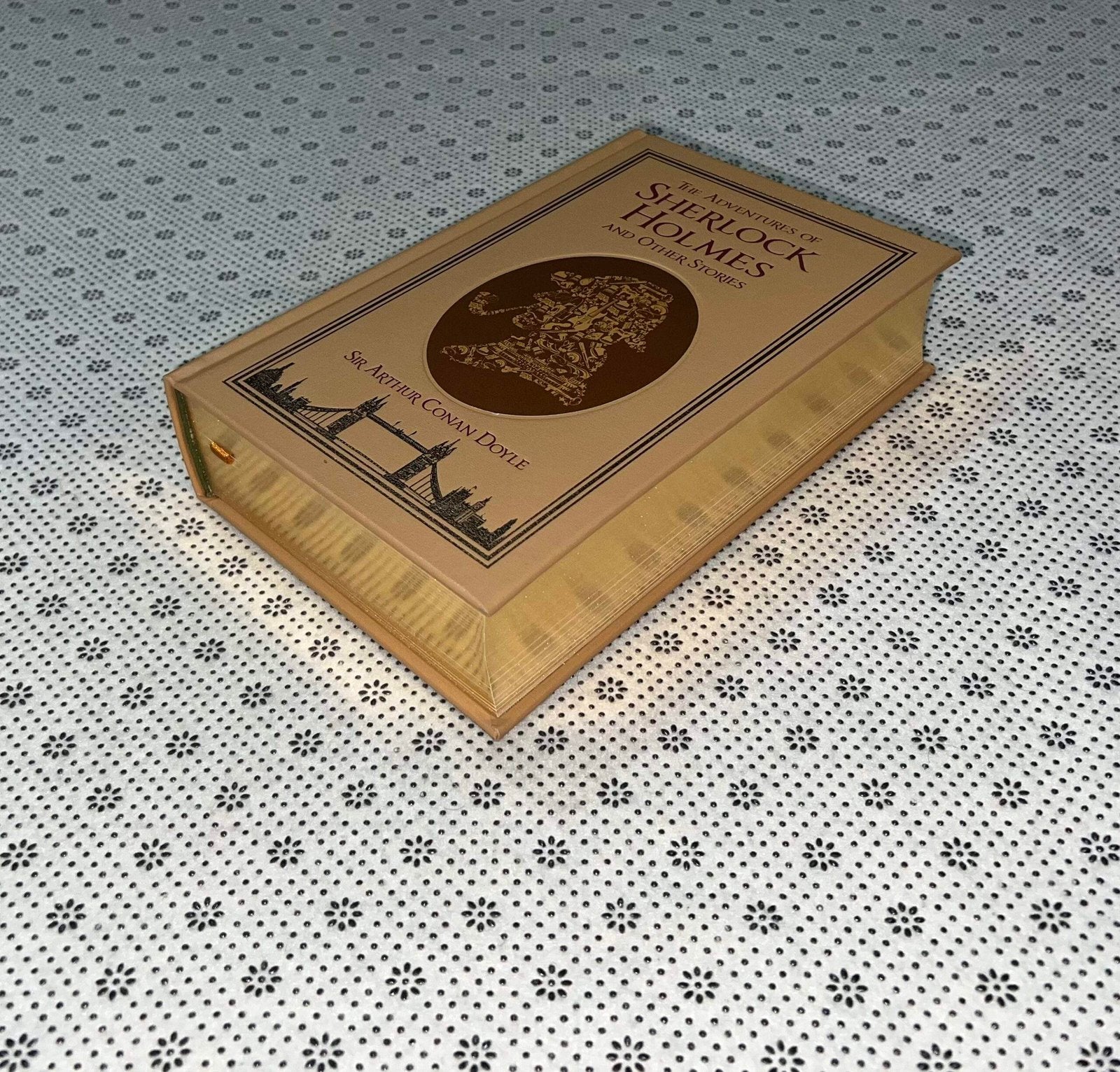 the adventures of sherlock holmes and other stories collectors edition by sir arthur conan doyle