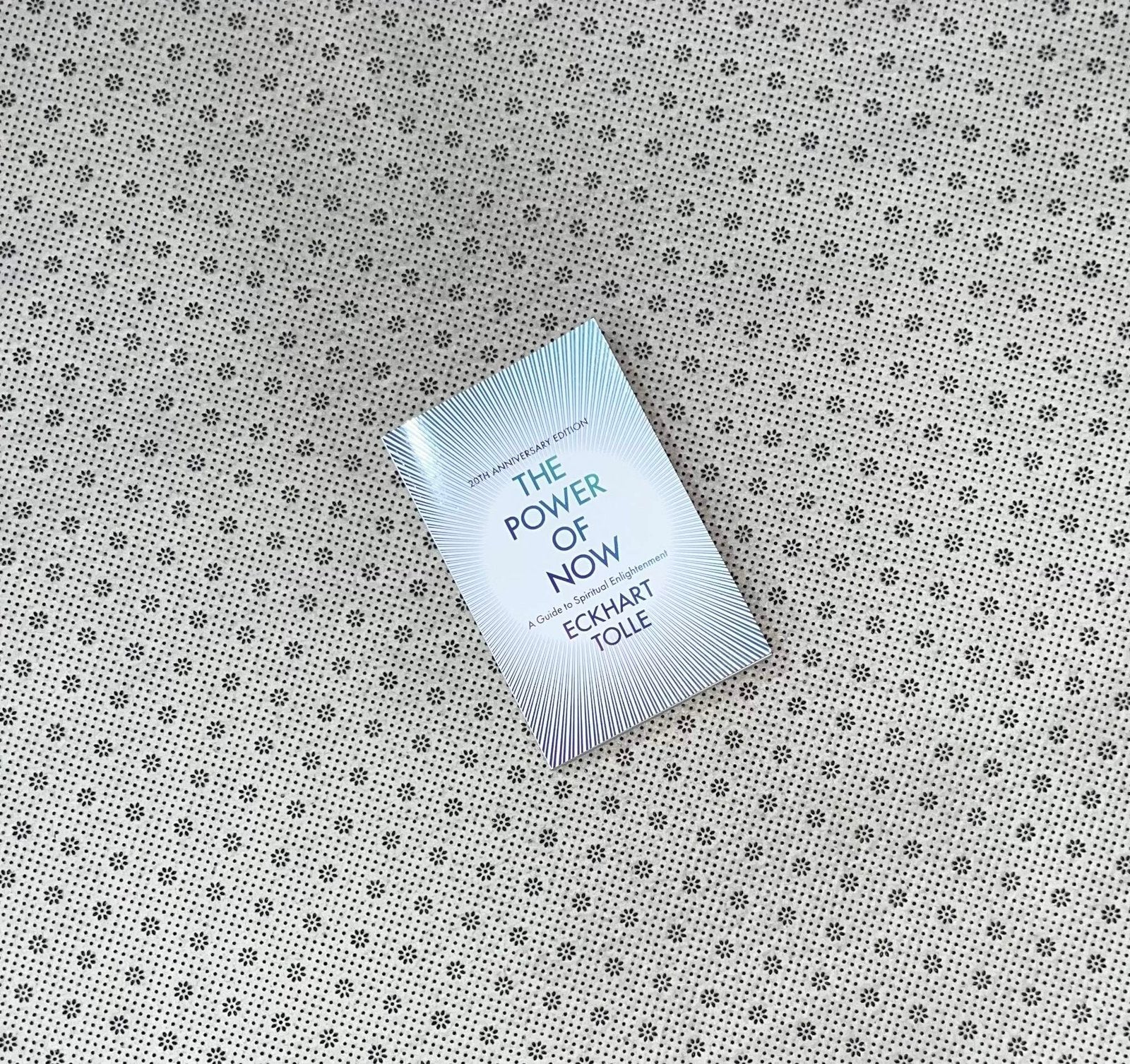 the power of now by eckhart tolle