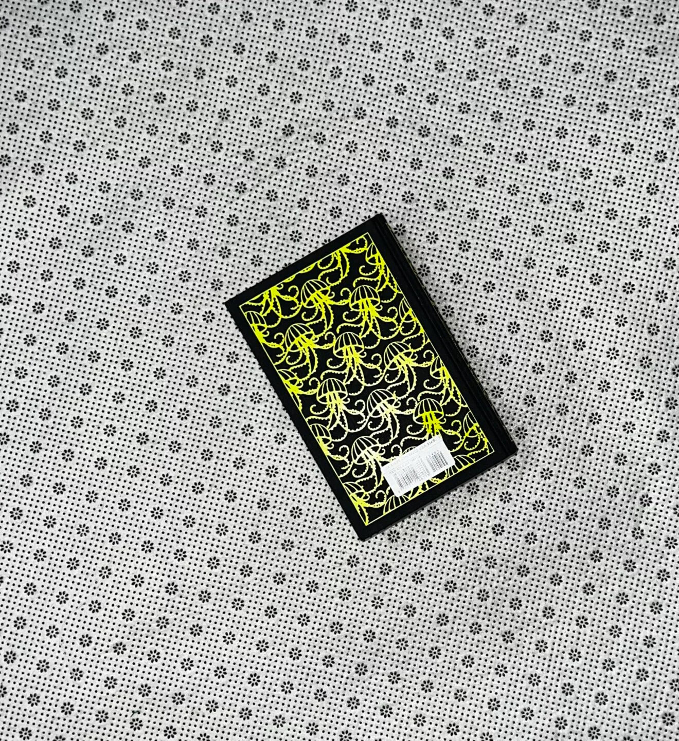 twenty thousand leagues under the sea penguin clothbound classics by jules verne