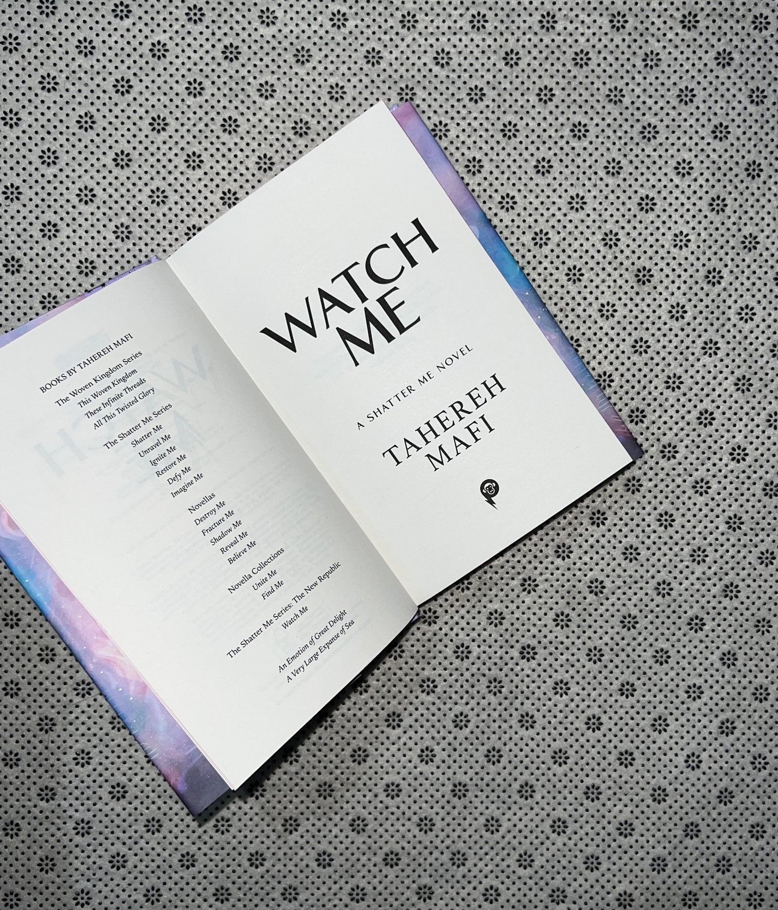 watch me shatter me the new republic series book 1 designed edges by tahereh mafi