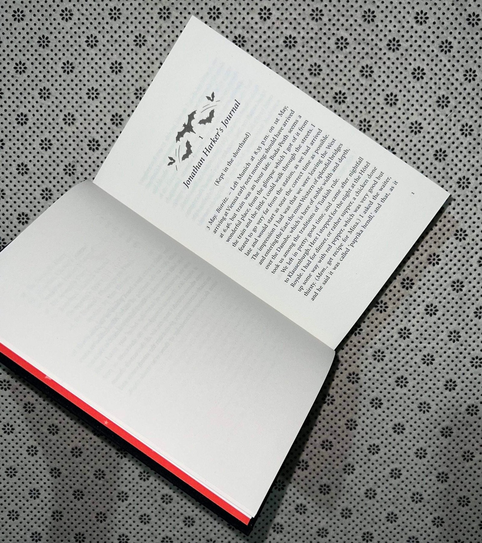 dracula puffin clothbound classics by bram stoker