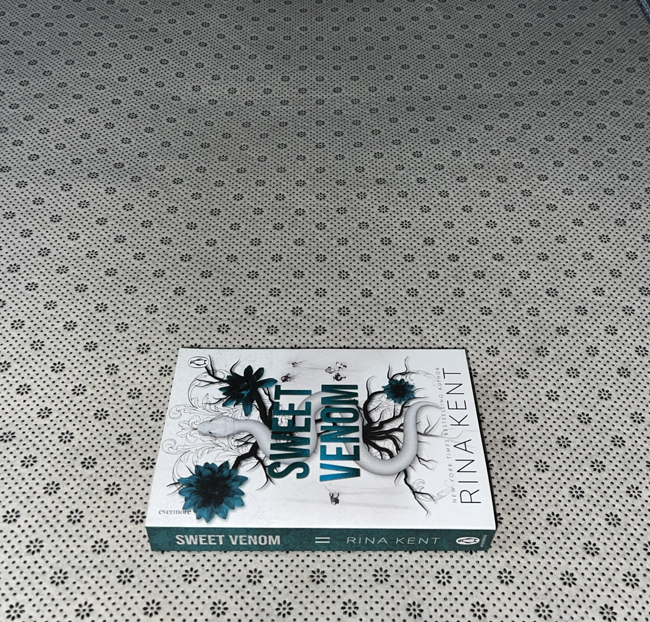 SWEET VENOM: Vipers (Book 2) by Rina Kent